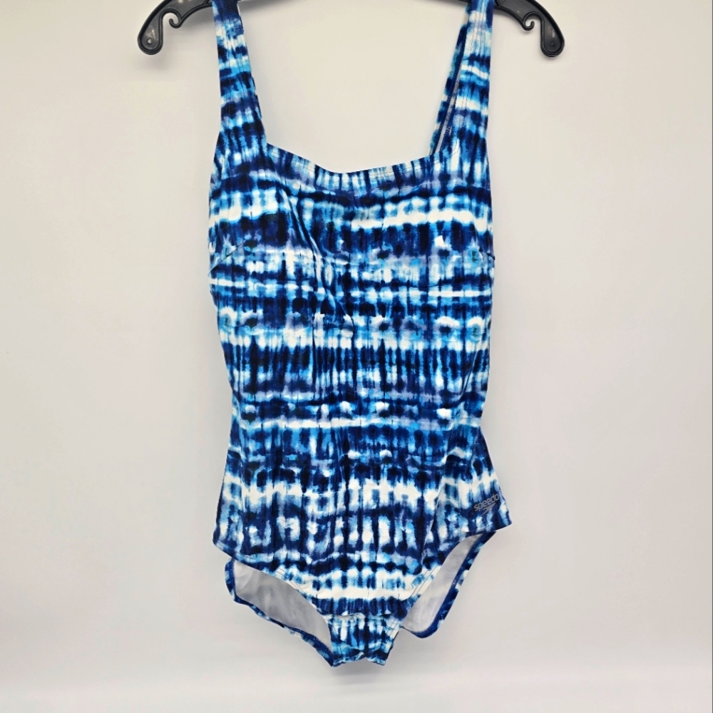 Women's Speedo One-Piece Swimsuit Size Large Blue Tie-Dye